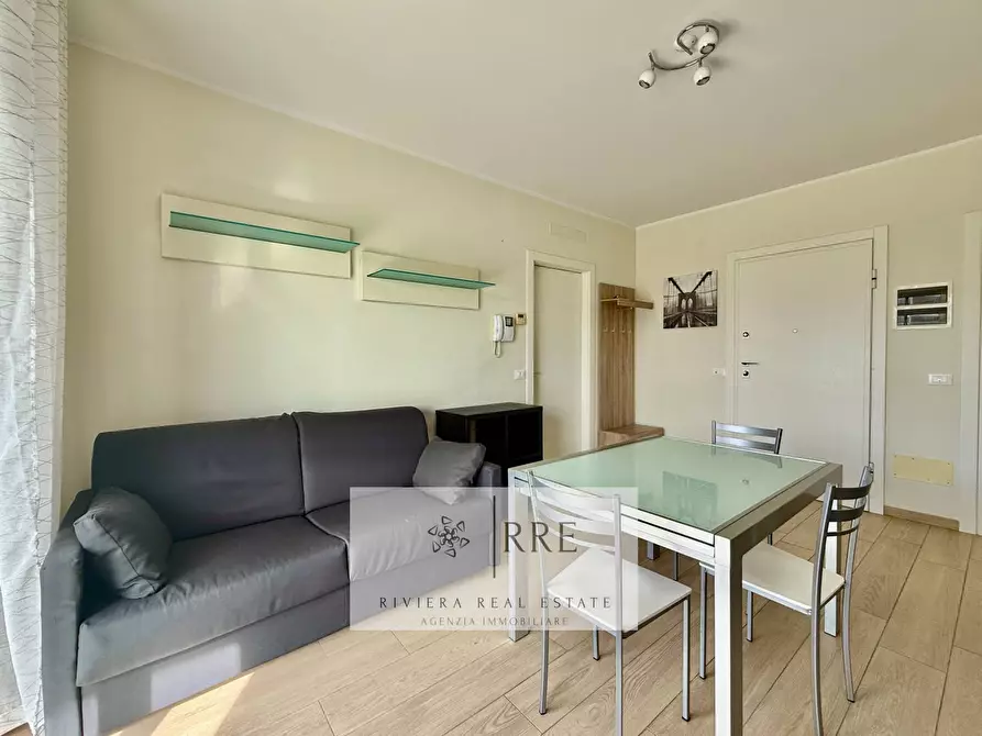 Immagine 4 di Appartamento in vendita  in Via Ugo la Malfa a Albenga