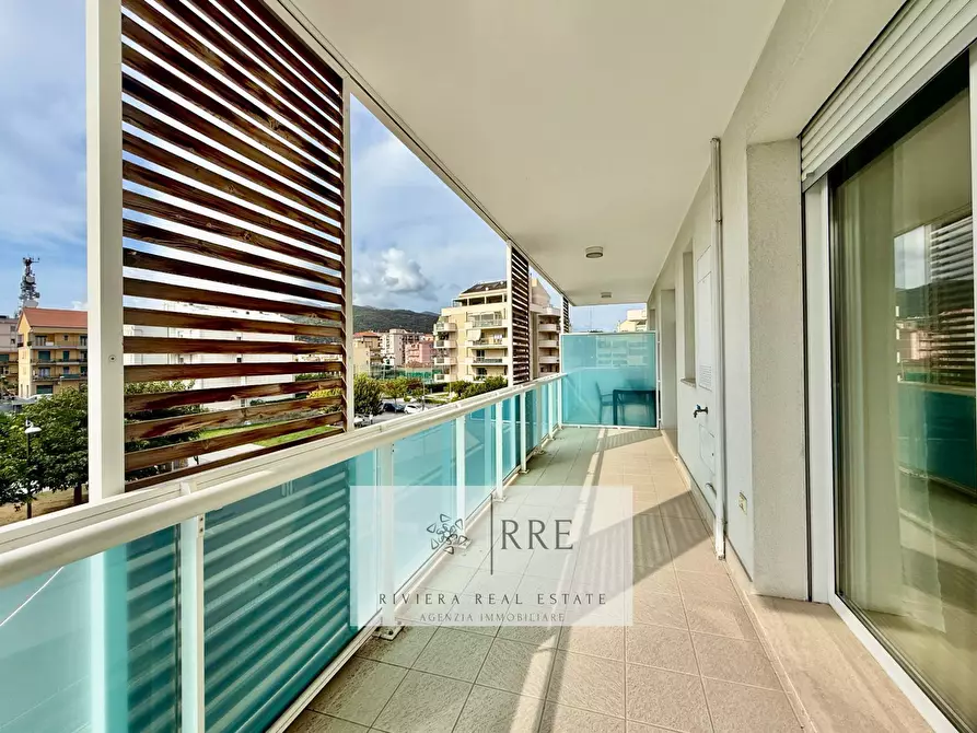 Immagine 16 di Appartamento in vendita  in Via Ugo la Malfa a Albenga