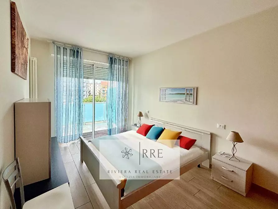 Immagine 17 di Appartamento in vendita  in Via Ugo la Malfa a Albenga