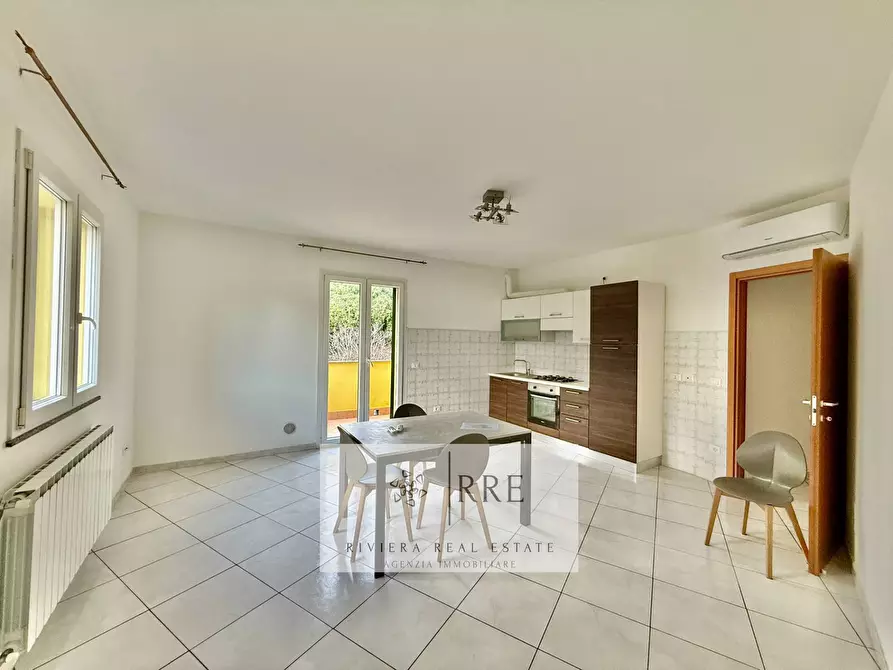 Immagine 1 di Appartamento in vendita  in viale Riviera a Giustenice