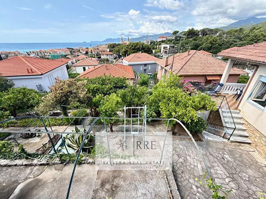 Immagine 11 di Villa in vendita  in Villaggio del Sole a Borgio Verezzi