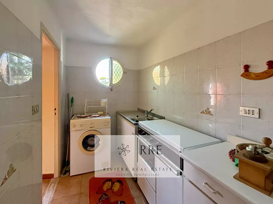 Immagine 33 di Villa in vendita  in Villaggio del Sole a Borgio Verezzi