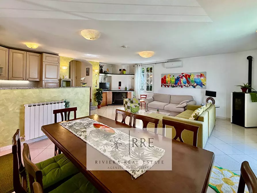 Immagine 13 di Villa in vendita  in alle Cascine a Imperia