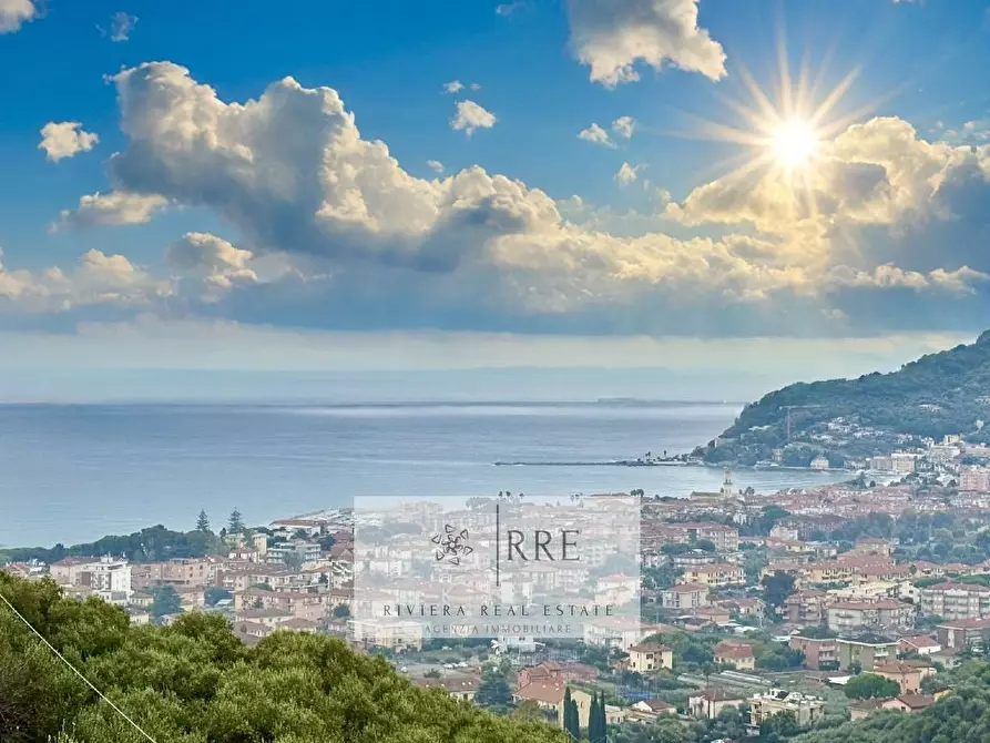Immagine 30 di Villa in vendita  in via degli Ulivi a Diano Arentino