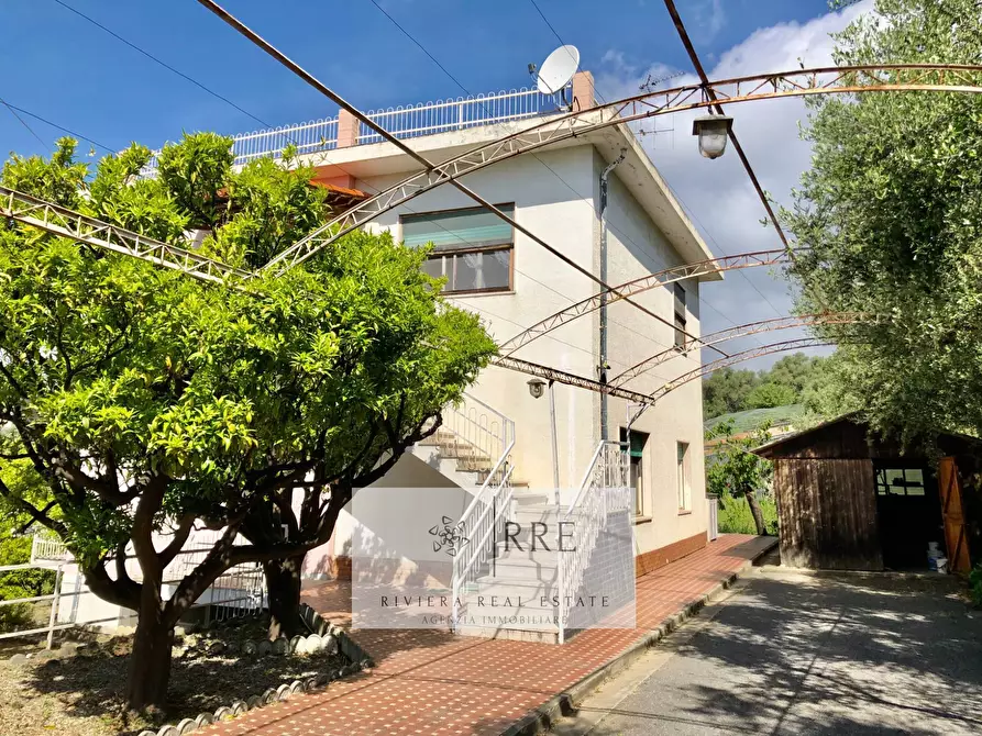 Immagine 10 di Villa in vendita  in via Monade a Diano Arentino