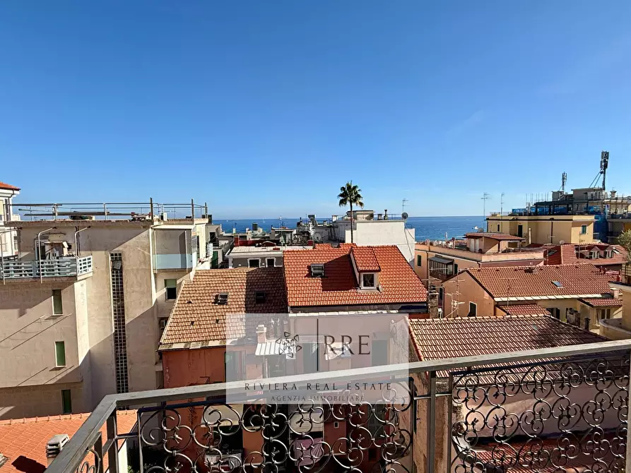 Immagine 8 di Appartamento in vendita  in Borgo Coscia a Alassio