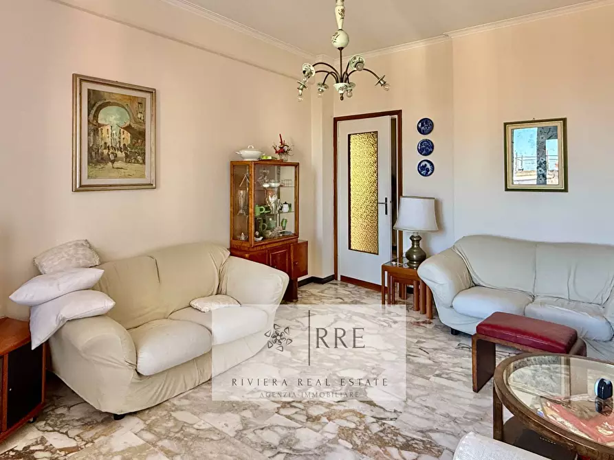 Immagine 6 di Appartamento in vendita  in Borgo Coscia a Alassio