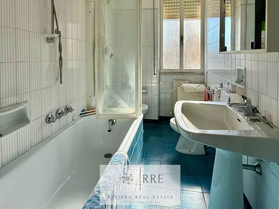 Immagine 16 di Appartamento in vendita  in Borgo Coscia a Alassio