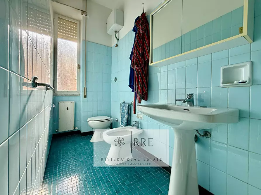 Immagine 18 di Appartamento in vendita  in Borgo Coscia a Alassio