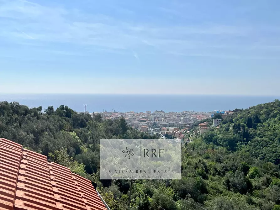 Immagine 9 di Attico in vendita  in via Valbona a Alassio