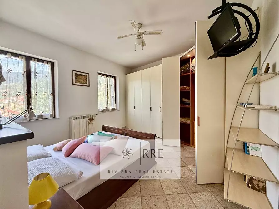 Immagine 31 di Casa indipendente in vendita  in fraz. Segno a Quiliano