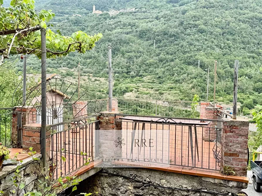 Immagine 9 di Casa indipendente in vendita  in via Costa Fraz.Lavina a Aquila D'arroscia