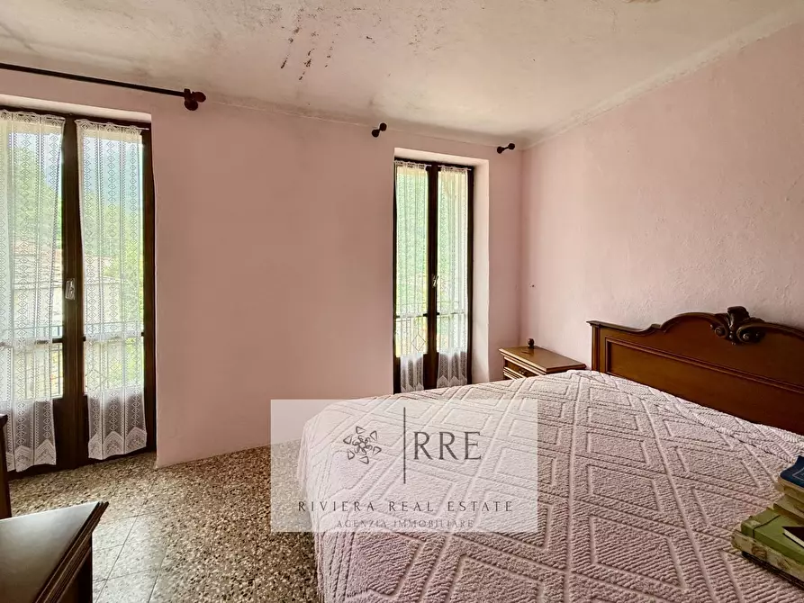 Immagine 11 di Casa indipendente in vendita  in via Costa Fraz.Lavina a Aquila D'arroscia