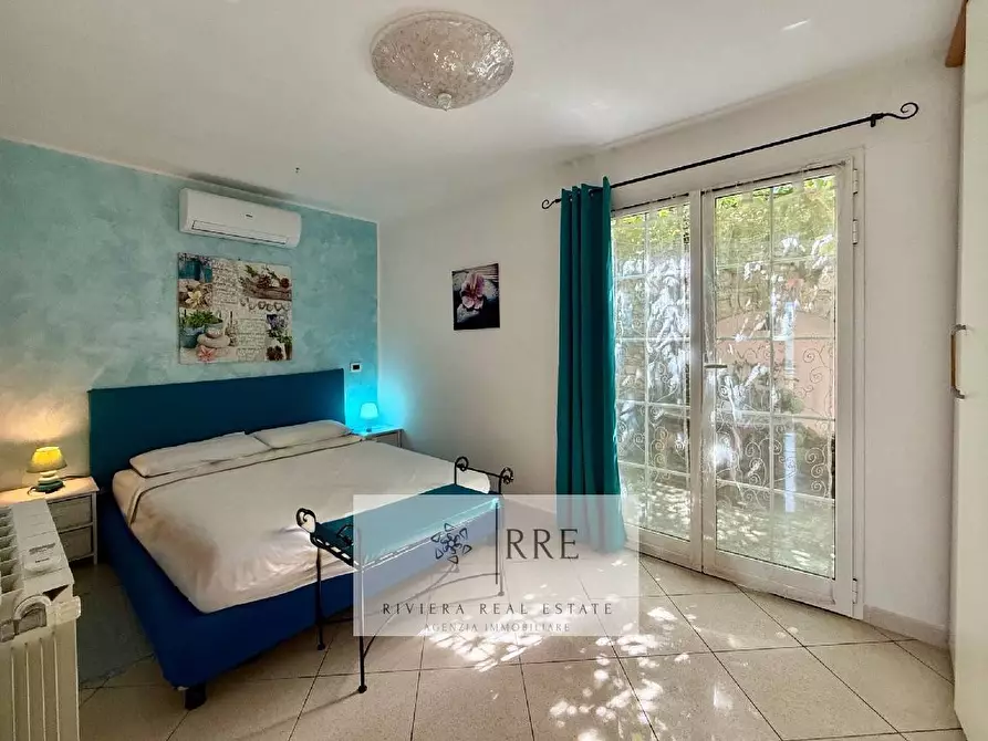 Immagine 28 di Villa in vendita  in alle Cascine a Imperia