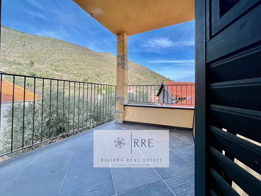 Immagine 11 di Casa indipendente in vendita  in Peagna a Ceriale