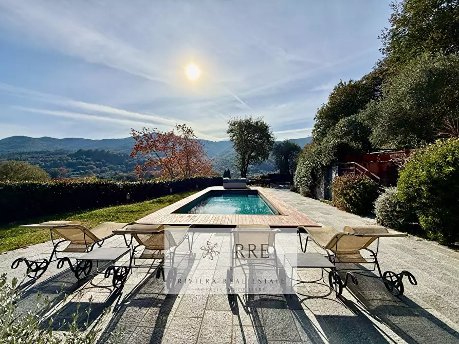 Immagine 20 di Villa in vendita  in dentro il Golf Club a Casanova Lerrone