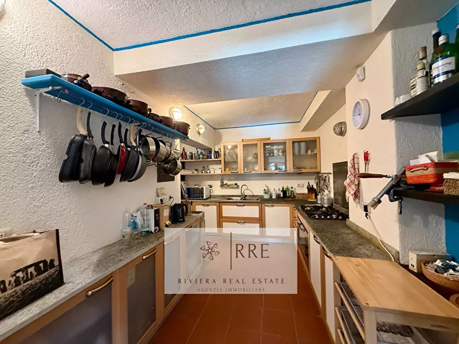 Immagine 31 di Villa in vendita  in dentro il Golf Club a Casanova Lerrone