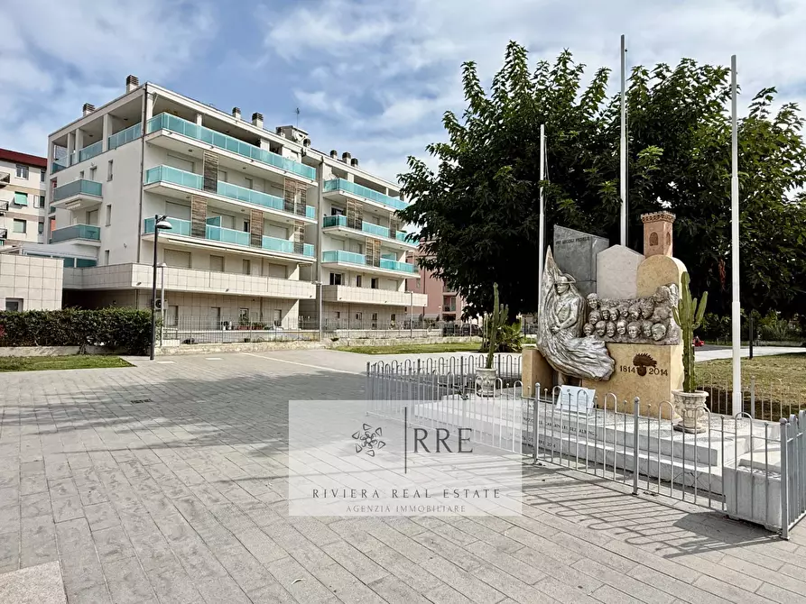 Immagine 28 di Appartamento in vendita  in Via Ugo la Malfa a Albenga