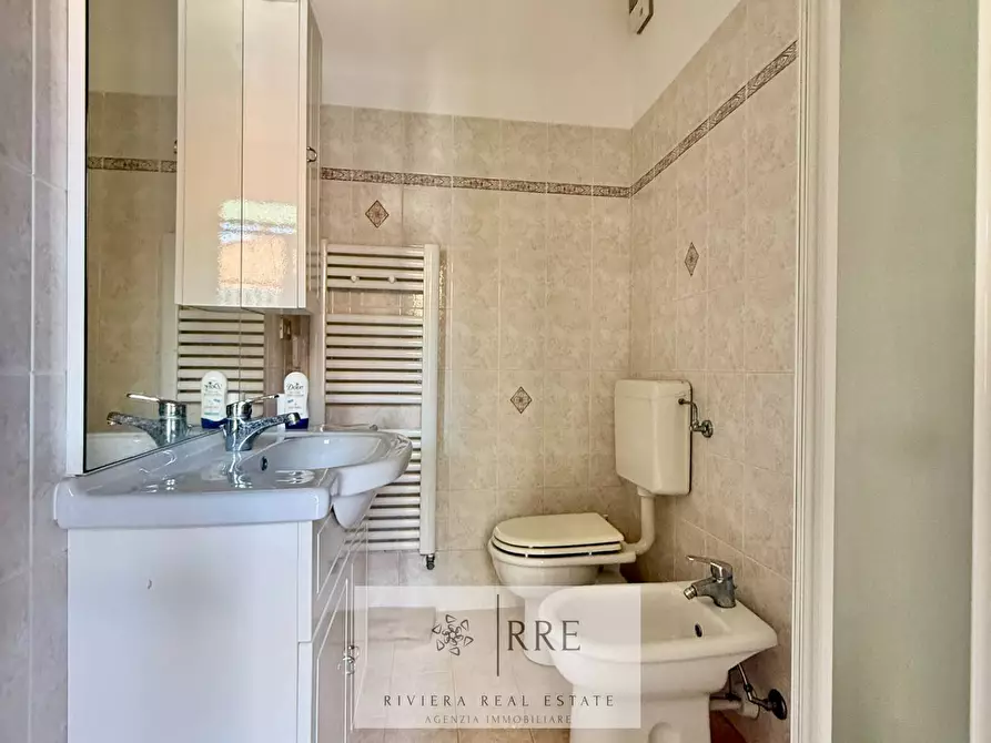 Immagine 36 di Villa in vendita  in Villaggio del Sole a Borgio Verezzi