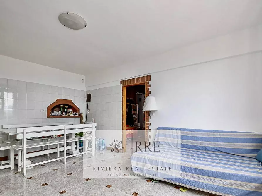 Immagine 6 di Villa in vendita  in strada berzi a Diano Arentino