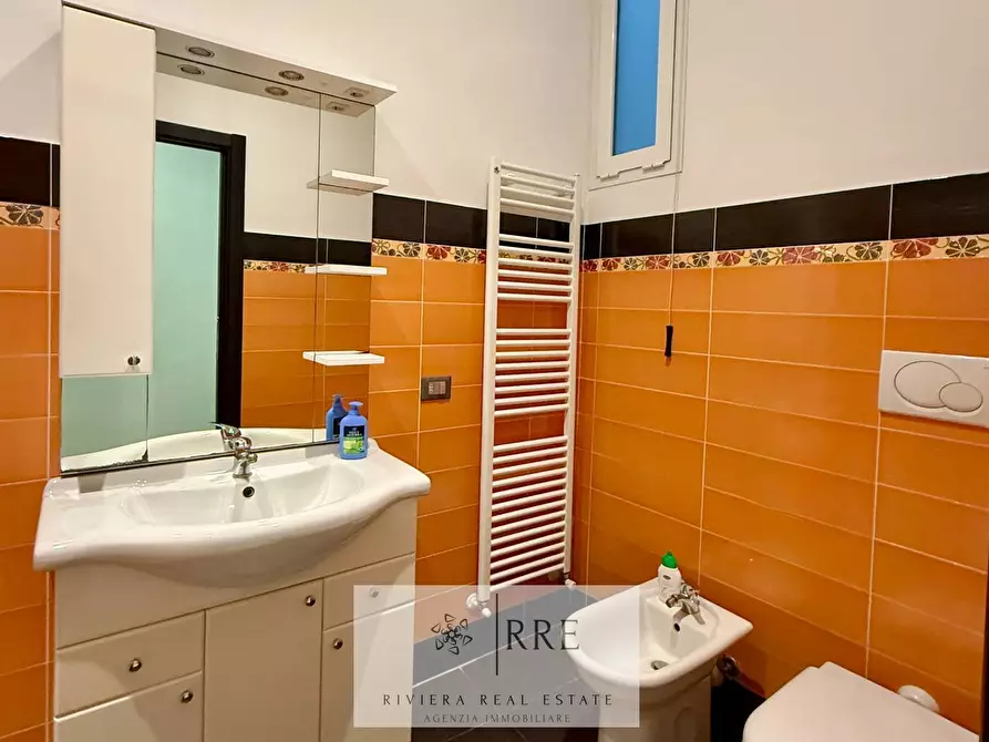 Immagine 18 di Appartamento in vendita  in Caruggio centro storico a Ceriale