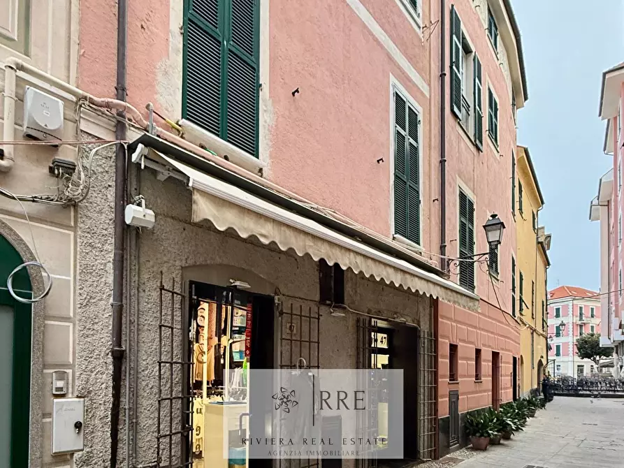 Immagine 21 di Appartamento in vendita  in Caruggio centro storico a Ceriale