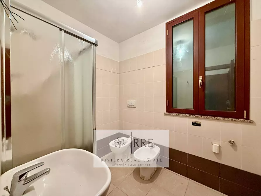 Immagine 20 di Villa in vendita  in via degli Ulivi a Diano Arentino