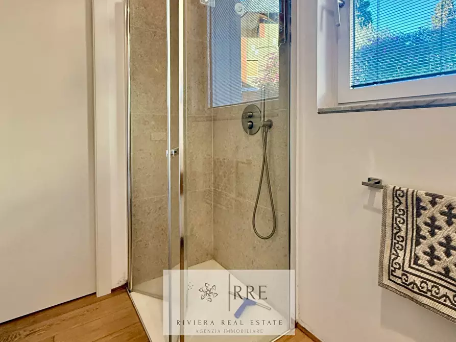 Immagine 16 di Appartamento in vendita  in via Adelasia a Alassio