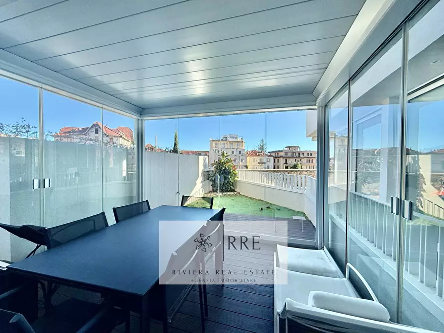 Immagine 2 di Appartamento in vendita  in via Adelasia a Alassio