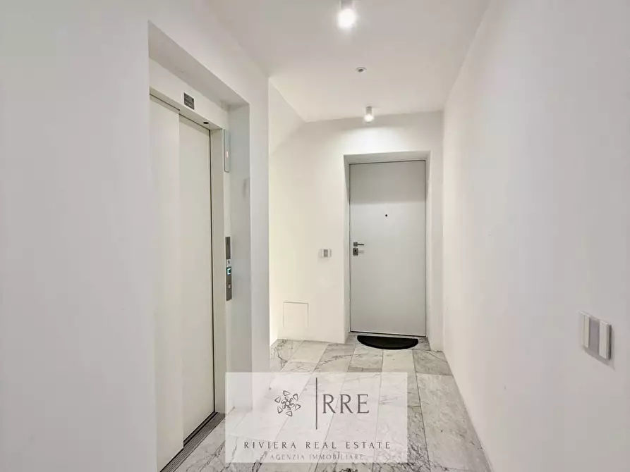 Immagine 18 di Appartamento in vendita  in via Adelasia a Alassio