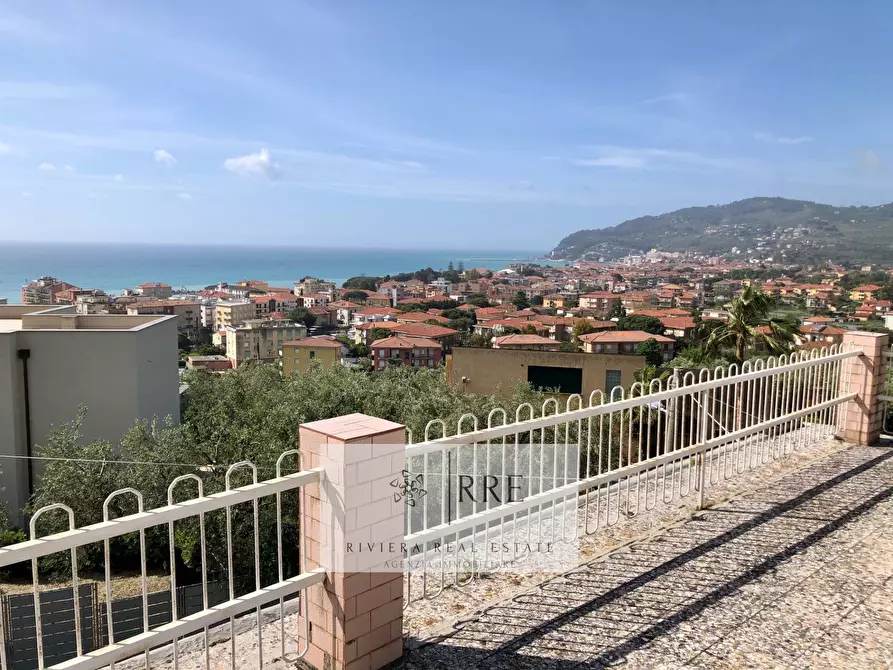 Immagine 8 di Villa in vendita  in via Monade a Diano Arentino