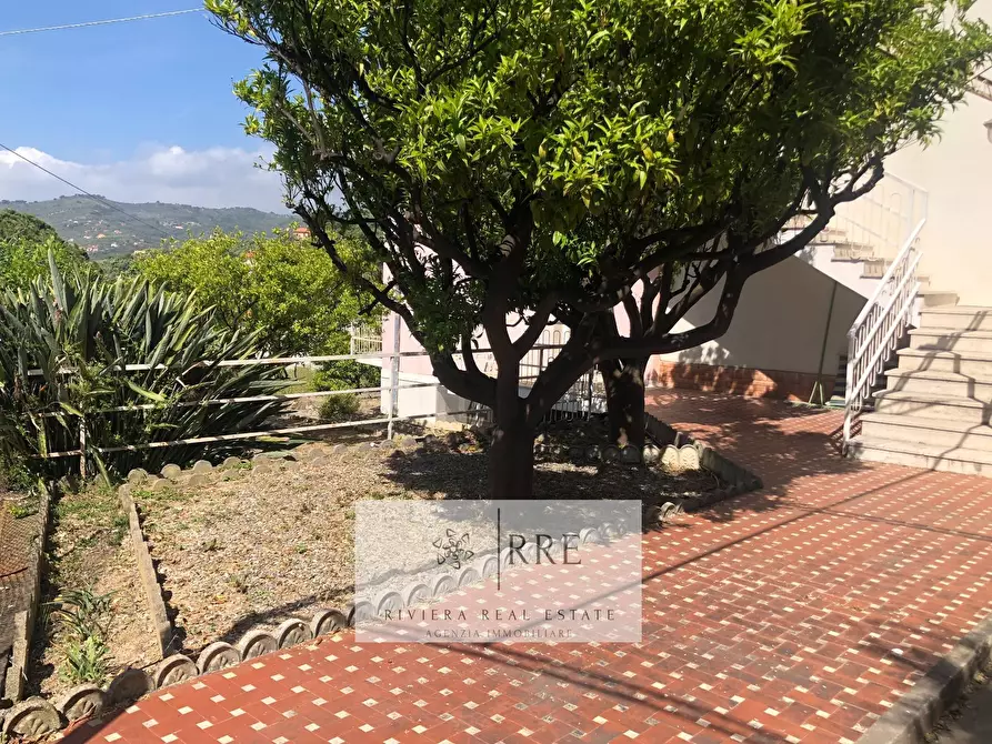 Immagine 17 di Villa in vendita  in via Monade a Diano Arentino