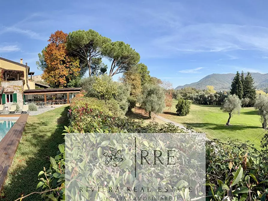 Immagine 2 di Villa in vendita  in Via del Golf a Casanova Lerrone