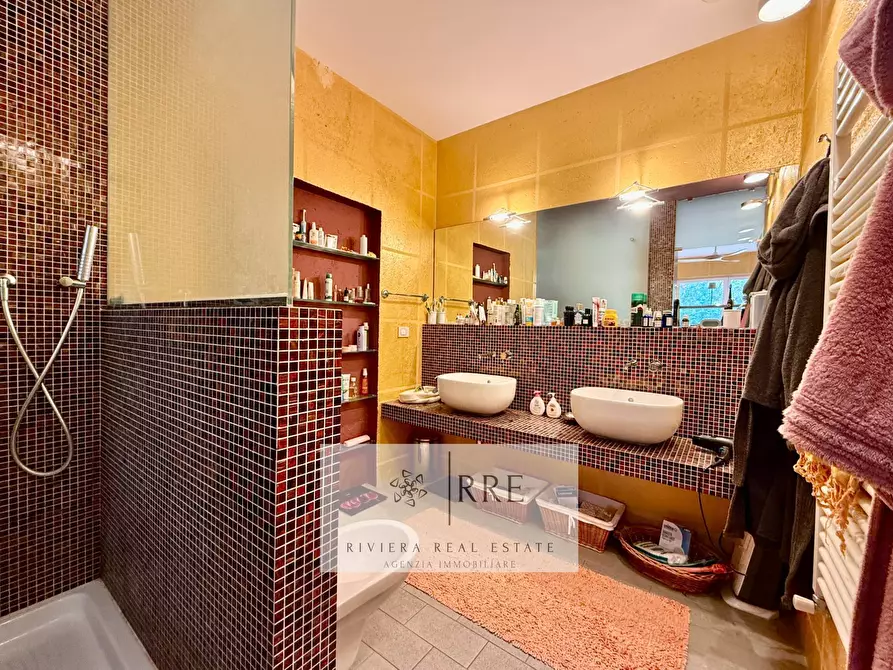 Immagine 43 di Villa in vendita  in Via del Golf a Casanova Lerrone