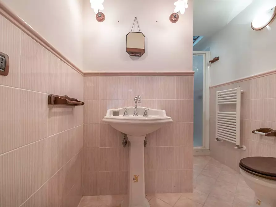 Immagine 54 di Casa semindipendente in vendita  in via tommaso bruni 32 a Francavilla Al Mare