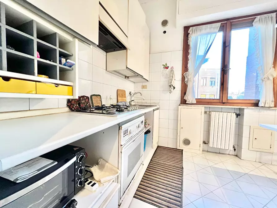 Immagine 10 di Appartamento in vendita  in porta ovile a Siena