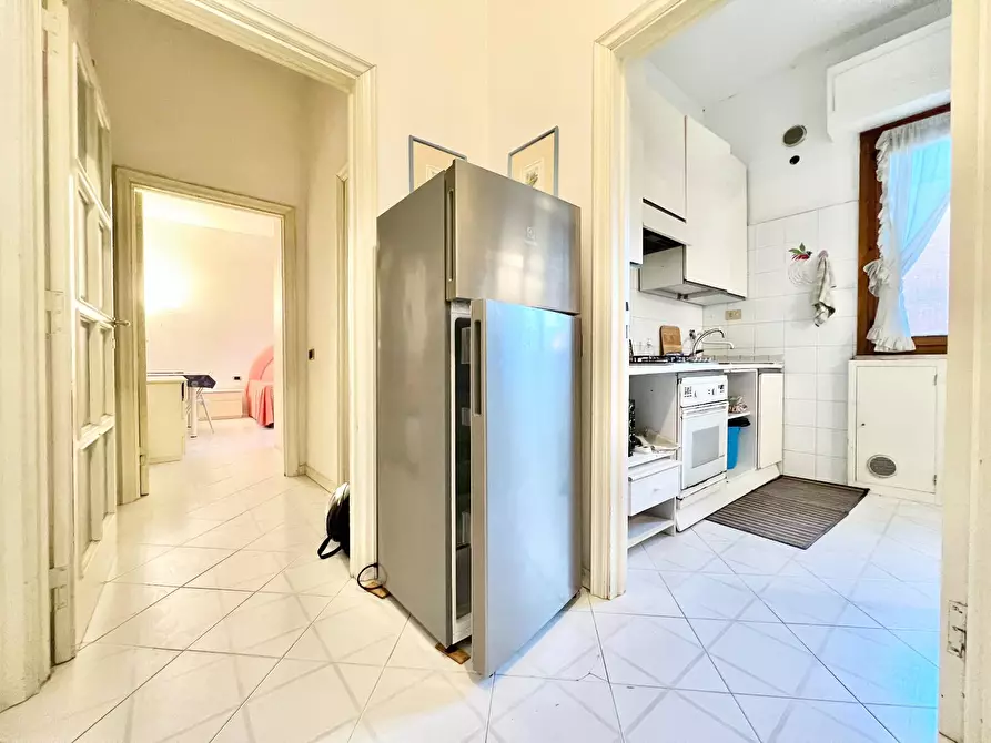 Immagine 16 di Appartamento in vendita  in porta ovile a Siena