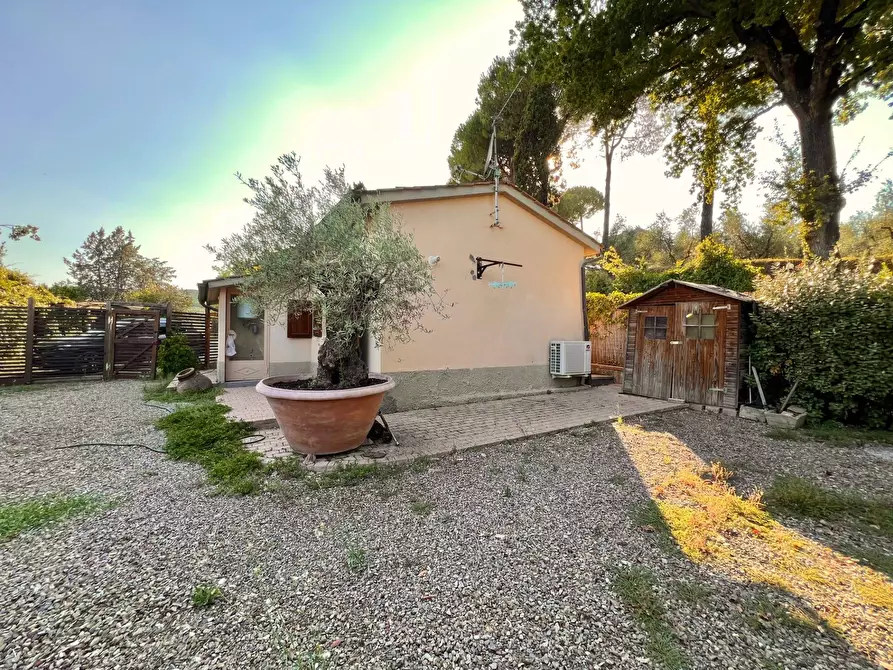 Immagine 18 di Casa indipendente in vendita  in strada di poggioluglio a San Gimignano