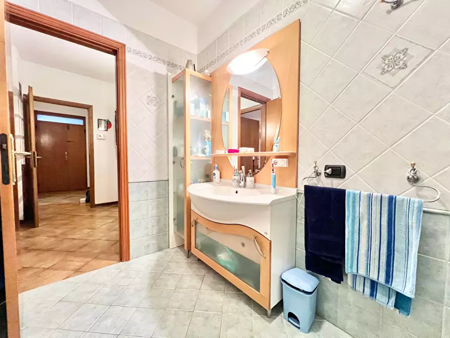 Immagine 21 di Appartamento in vendita  in via pietro calamandrei 35 a Monteriggioni