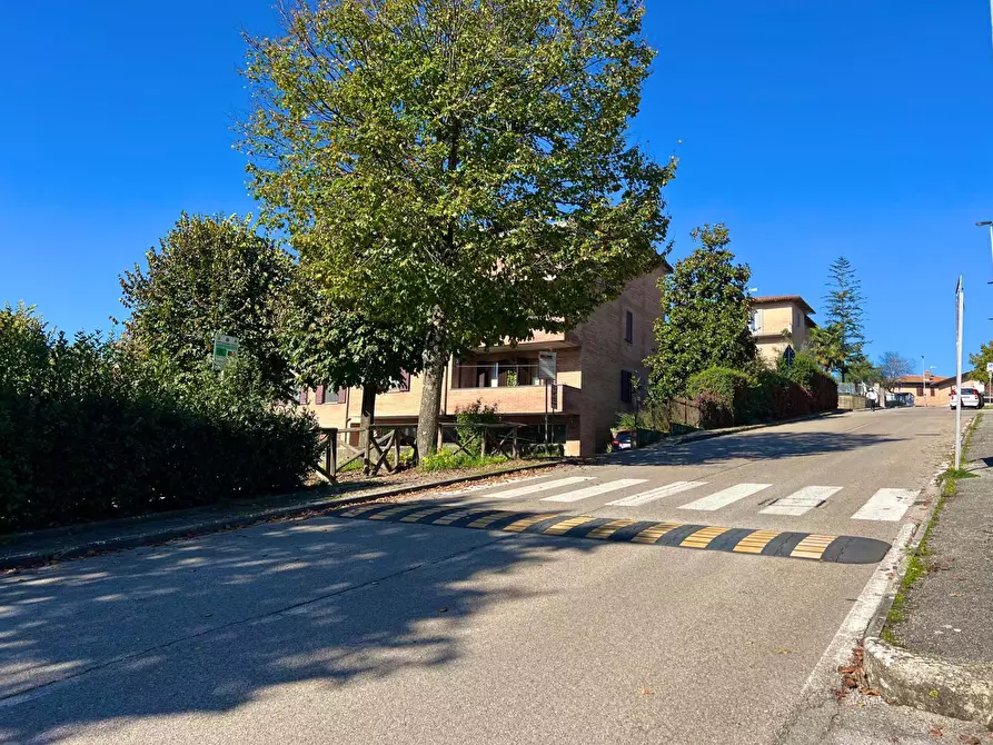 Immagine 36 di Appartamento in vendita  in via pietro calamandrei 35 a Monteriggioni