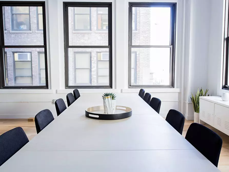 Immagine 4 di Locale commerciale in vendita  in Via Lorenzo Viani 112 a Firenze