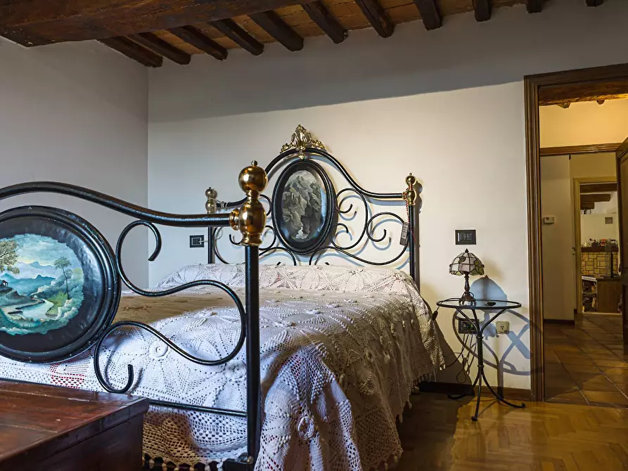 Immagine 18 di Casa indipendente in vendita  in Strada di casa al bosco 9 a Siena