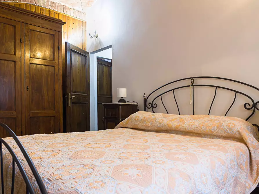 Immagine 33 di Casa indipendente in vendita  in Strada di casa al bosco 9 a Siena