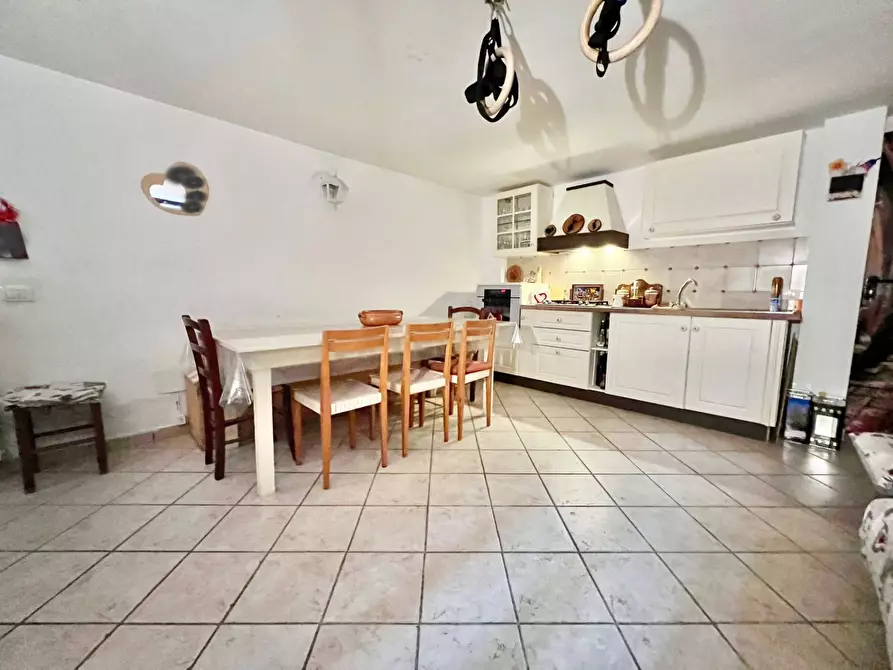 Immagine 24 di Appartamento in vendita  in via tom benetollo a Sovicille