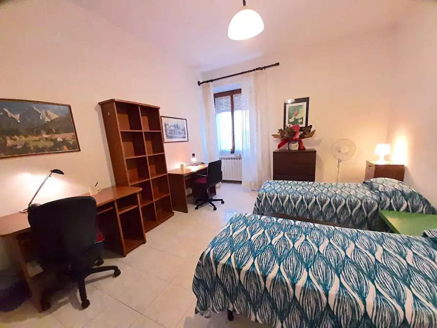 Immagine 20 di Appartamento in vendita  in Via 24 maggio a Siena