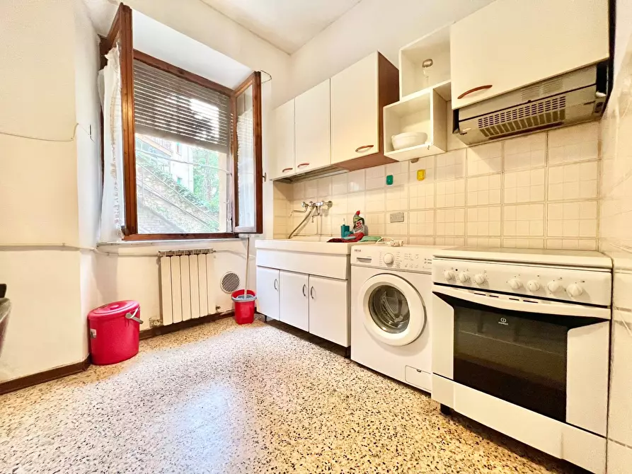 Immagine 7 di Appartamento in vendita  in Via 24 maggio a Siena