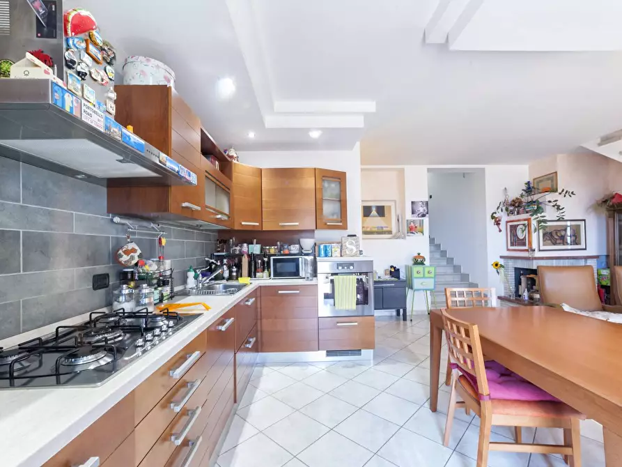 Immagine 10 di Casa semindipendente in vendita  in C.da COCCIONI 28/A a Silvi