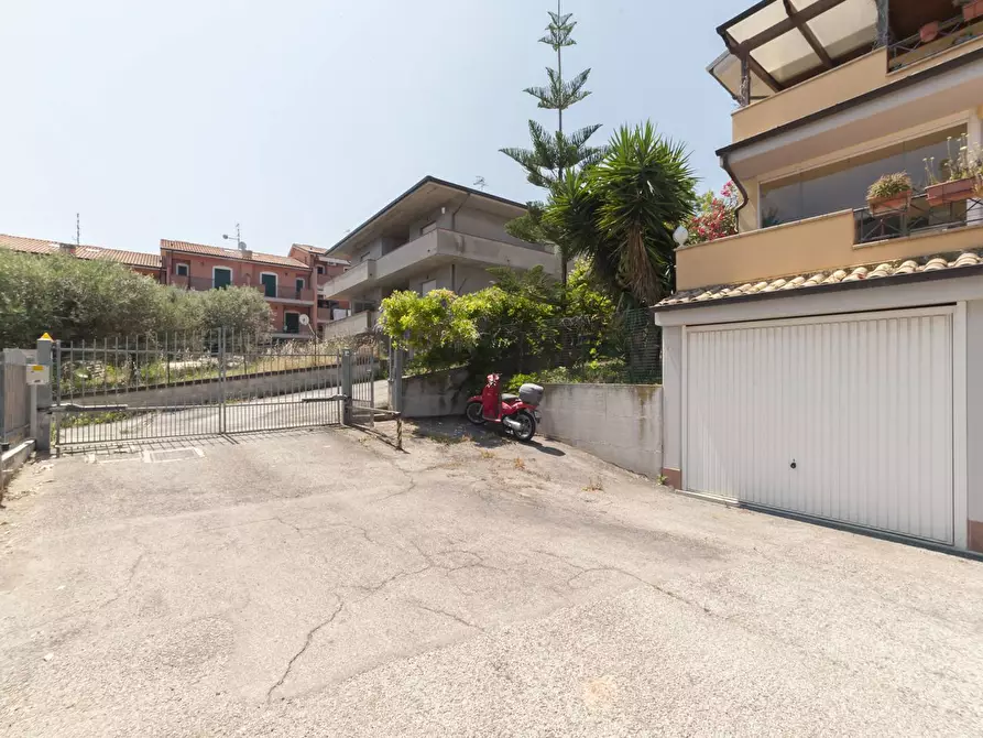 Immagine 45 di Casa semindipendente in vendita  in C.da COCCIONI 28/A a Silvi