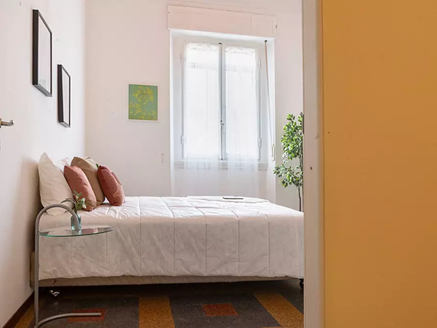 Immagine 20 di Appartamento in vendita  in piazza puccini 20 a Firenze