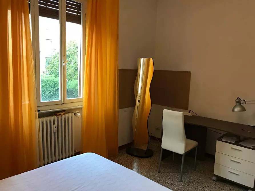 Immagine 14 di Appartamento in vendita  in via duccio di boninsegna a Siena